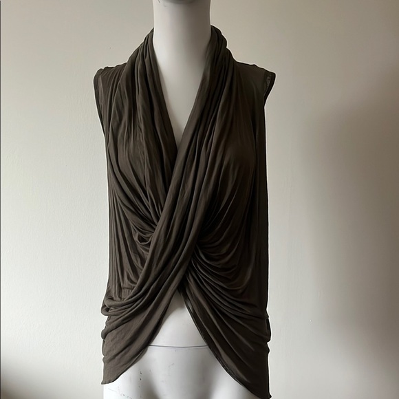 Anthropologie Bordeaux Elegant Olive Drape Top Size XS TP New With Tag - Picture 2 of 8